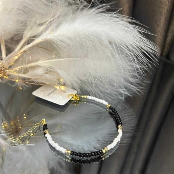 Blac White Modern Bileklik