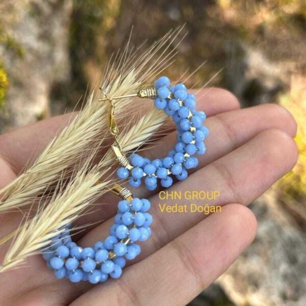 Kristal Taşlı Sarma Küpe